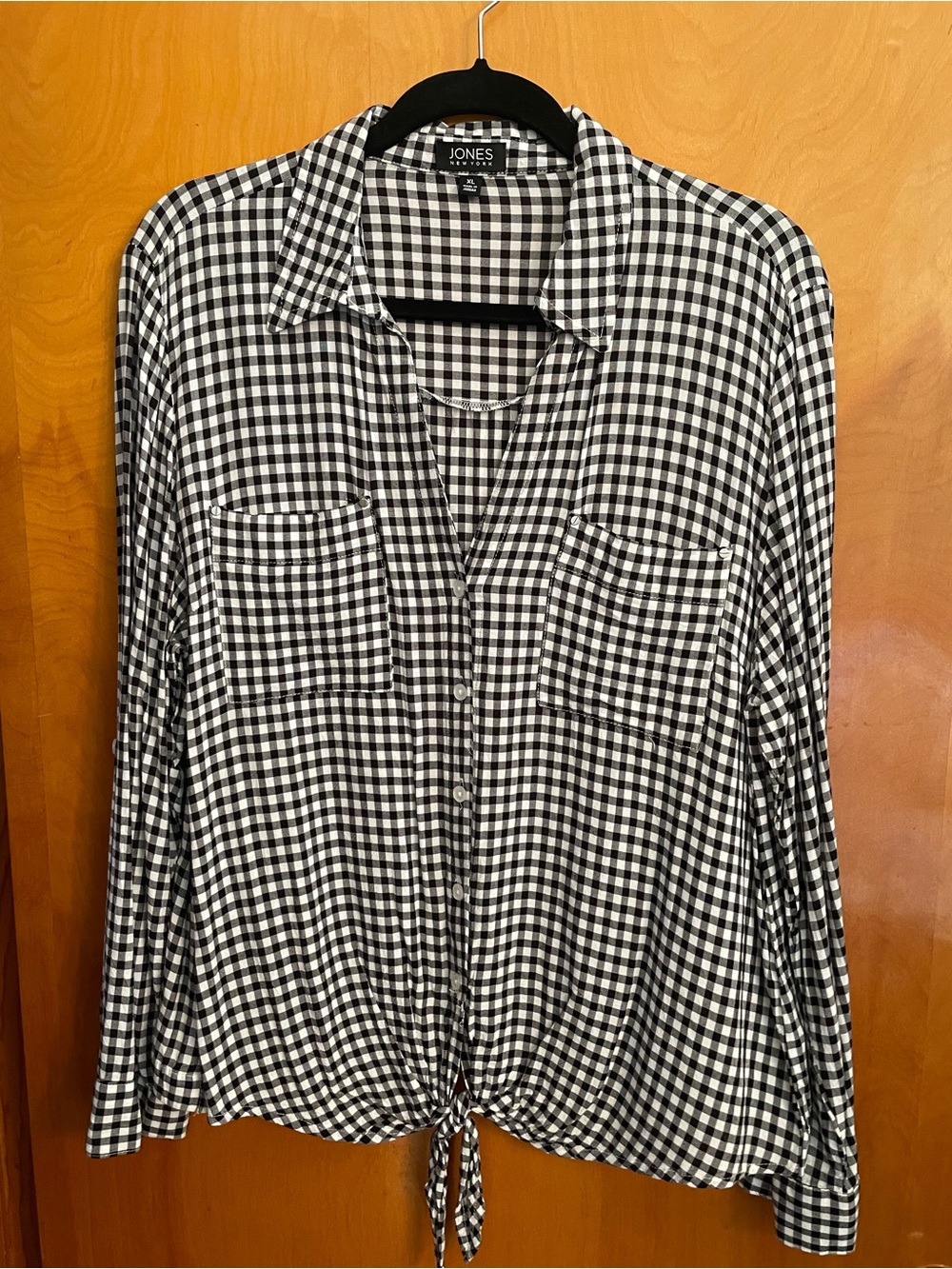 Jones New York Black and White Gingham Button-Front Shirt with Tie Hem
